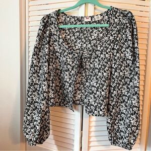 Levi's Women's Embry Puff SleeveTie Blouse Black White Floral Print Size 1X